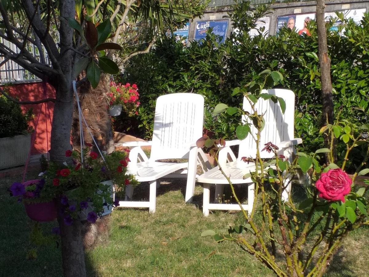 Bed&Breakfast La Rosa Rossa Cagli Exterior foto