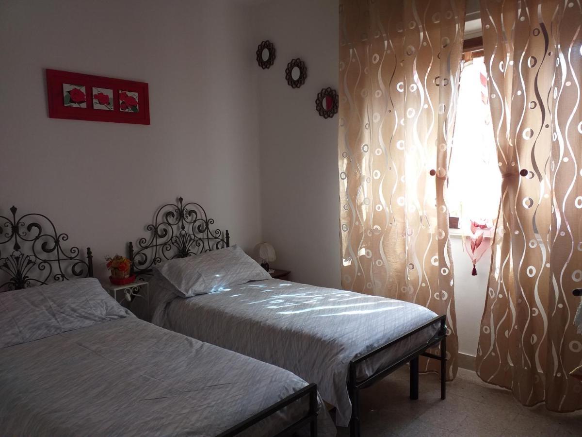 Bed&Breakfast La Rosa Rossa Cagli Exterior foto