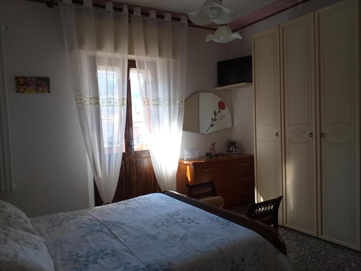 Bed&Breakfast La Rosa Rossa Cagli Exterior foto